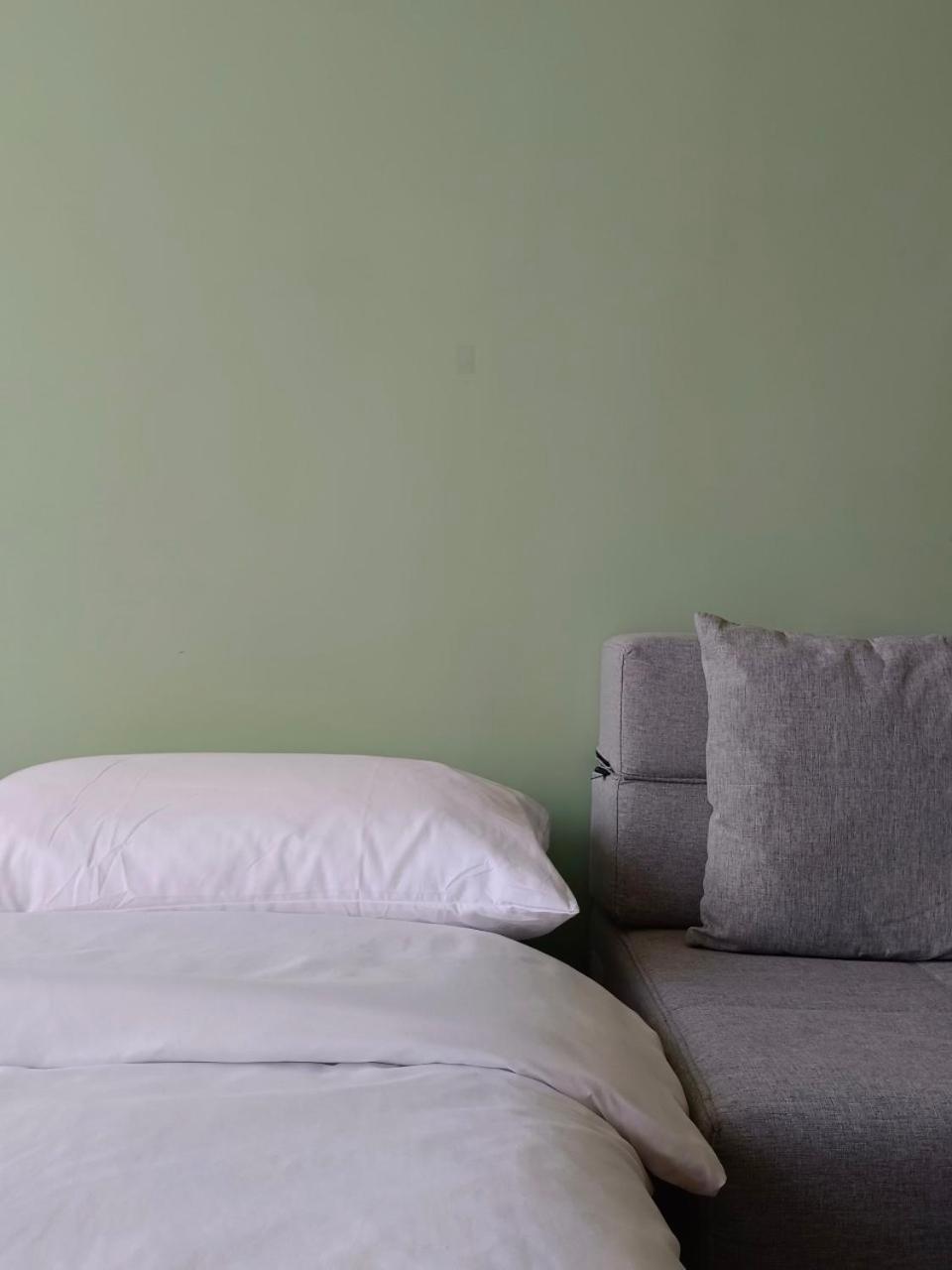 東海小時光 Tong Hai Time Homestay Longjing Exteriör bild