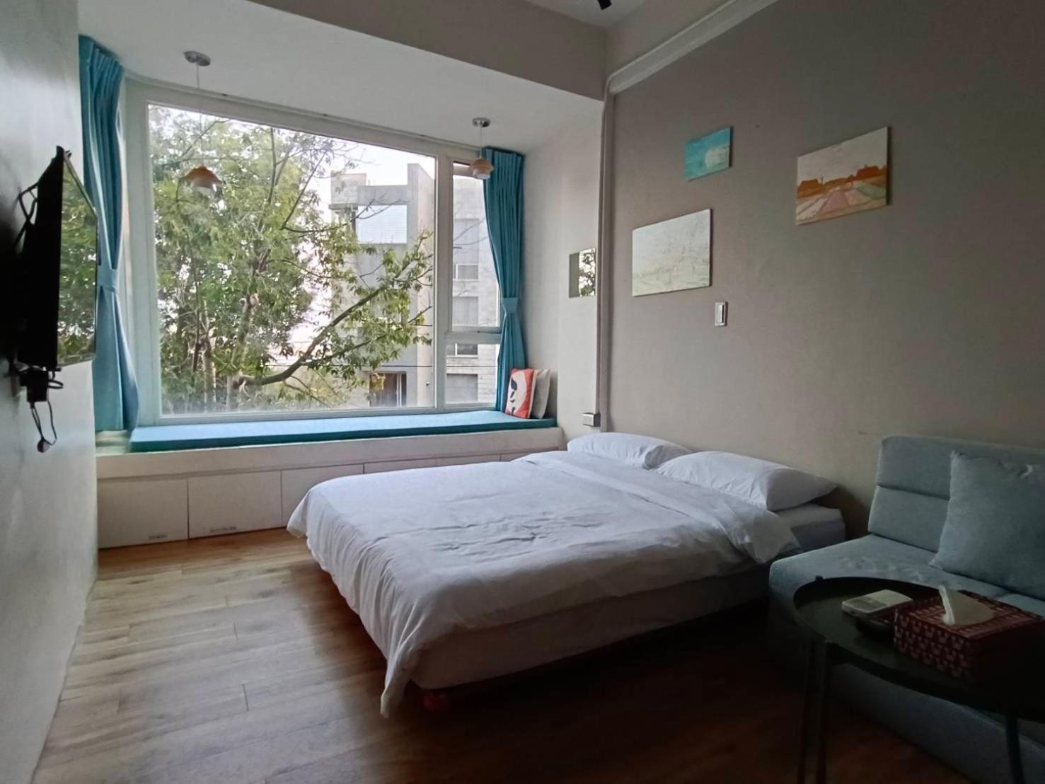 東海小時光 Tong Hai Time Homestay Longjing Exteriör bild
