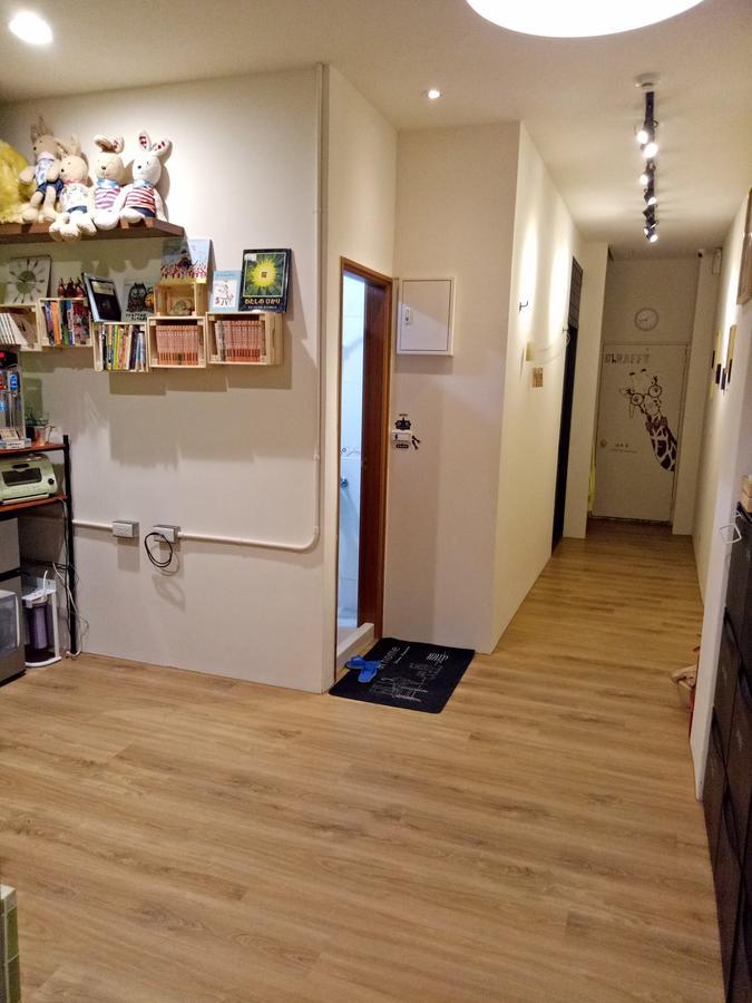 東海小時光 Tong Hai Time Homestay Longjing Exteriör bild